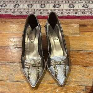 Chic Women's Brown and Gold Studded Heels